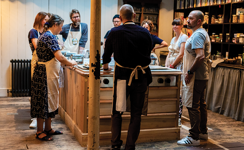Past Making at Pasta Uliana